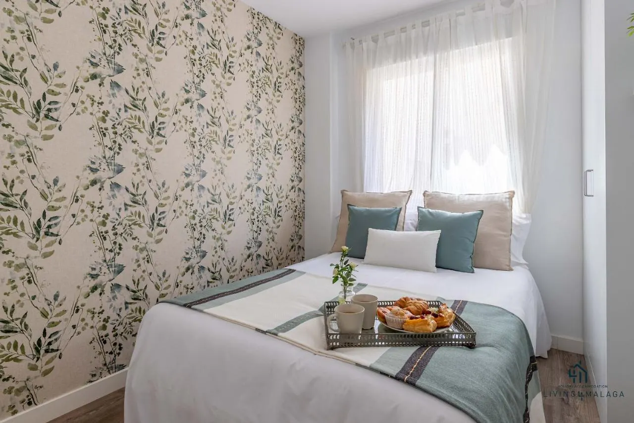 Living4Malaga Sea Breeze Apartment 0*, Malaga